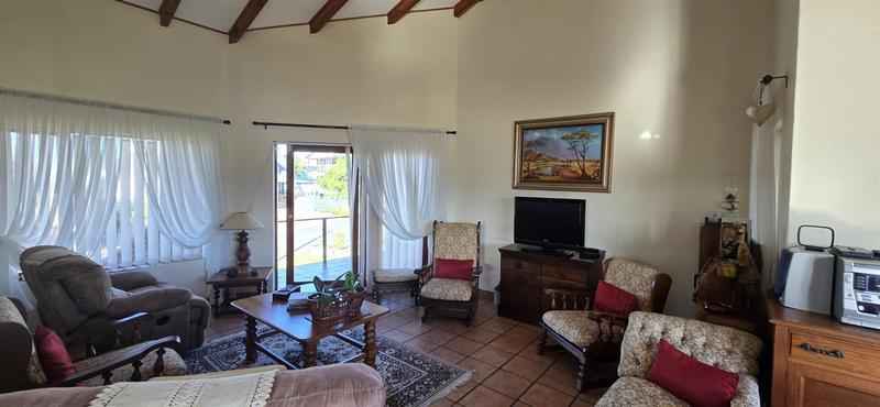 4 Bedroom Property for Sale in Southern Cross Western Cape